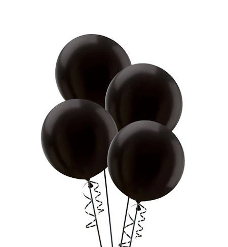 Огромный черный шар 