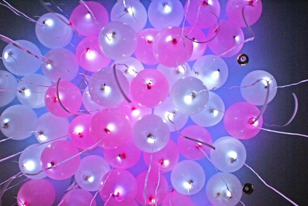 Светящиеся шары на выпускной